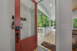 224 Lakeshore Cir SE, Acworth, GA 30101 - Photo 8