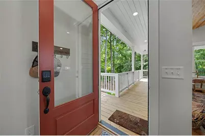 224 Lakeshore Circle SE, Acworth, GA 30101 - Photo 10