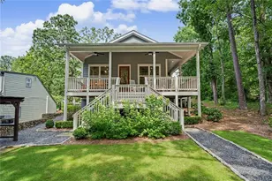 224 Lakeshore Cir SE, Acworth, GA 30101 - Photo 1