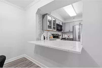 2870 Pharr Court South NW #207, Atlanta, GA 30305 - Photo 6