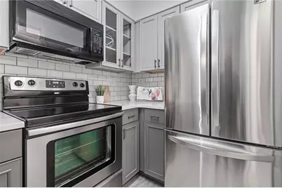 2870 Pharr Court South NW #207, Atlanta, GA 30305 - Photo 8