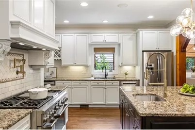 279 Lakeview Avenue NE, Atlanta, GA 30305 - Photo 16