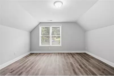562 Woodlawn Avenue NW, Atlanta, GA 30318 - Photo 24