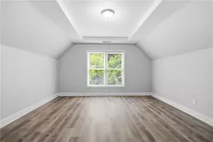562 Woodlawn Ave NW, Atlanta, GA 30318 - Photo 26