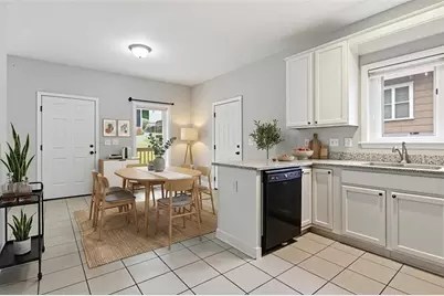 562 Woodlawn Avenue NW, Atlanta, GA 30318 - Photo 4