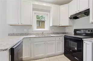 562 Woodlawn Ave NW, Atlanta, GA 30318 - Photo 16