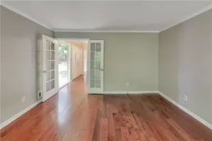 4623 Huntridge Dr NE, Roswell, GA 30075 - Photo 18