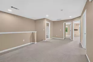1572 NE Lenox Overlook Road NE, Atlanta, GA 30329 - Photo 18