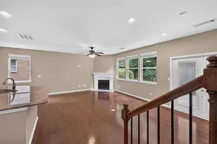 1572 NE Lenox Overlook Road NE, Atlanta, GA 30329 - Photo 8