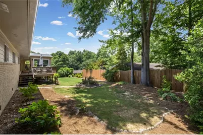 2730 Fontainebleau Drive, Dunwoody, GA 30360 - Photo 28