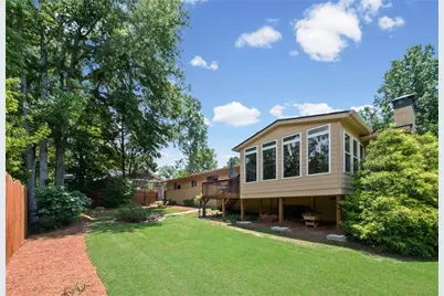 2730 Fontainebleau Drive, Dunwoody, GA 30360 - Photo 30
