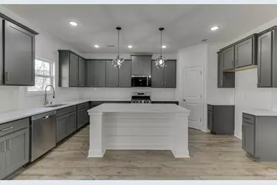 1003 Lakeview, Commerce, GA 30529 - Photo 6
