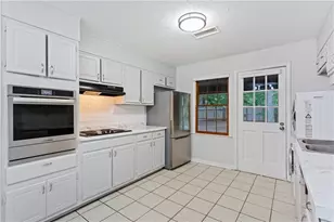 230 Kimberly Way, Marietta, GA 30064 - Photo 8