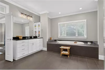 3256 Mathieson Drive NE, Atlanta, GA 30305 - Photo 40