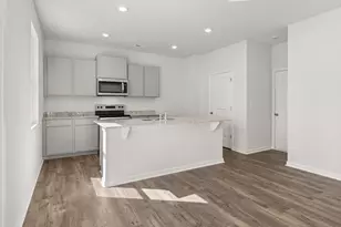 8194 Elkhorn Dr, Fairburn, GA 30213 - Photo 6
