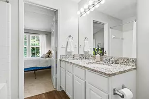 219 Buckland Dr, Alpharetta, GA 30022 - Photo 6