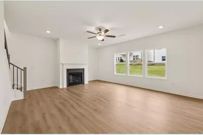 5452 Hargrove Way, Flowery Branch, GA 30542 - Photo 6
