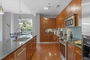 711 Cosmopolitan Dr NE, Atlanta, GA 30324 - Photo 16
