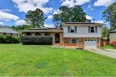1577 Harbour Oaks Road, Tucker, GA 30084 - Photo 2