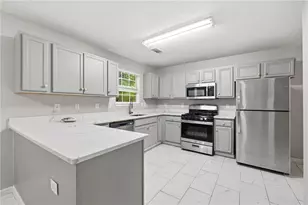 155 Apache St SW, Atlanta, GA 30331 - Photo 12