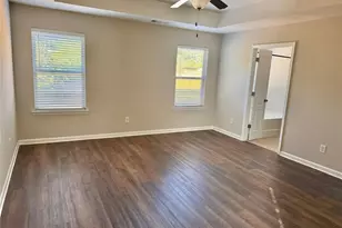 1958 Paxton Ridge Ln, Lilburn, GA 30047 - Photo 4