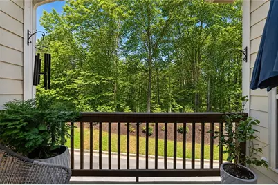 7690 Willoughby Court, Alpharetta, GA 30005 - Photo 2