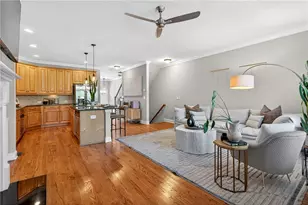 7690 Willoughby Ct, Alpharetta, GA 30005 - Photo 10