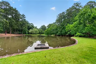 2499 Peachtree Road NE, Atlanta, GA 30305 - Photo 44