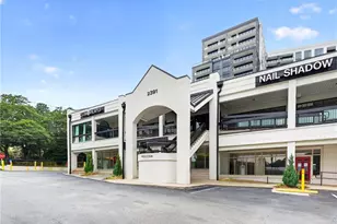 2499 Peachtree Road NE, Atlanta, GA 30305 - Photo 46