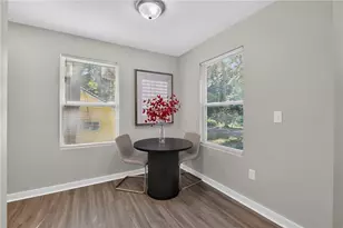 687 Woods Dr NW, Atlanta, GA 30318 - Photo 6