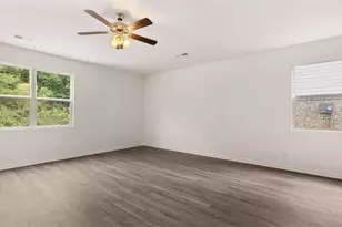 37 Weymouth Dr, Locust Grove, GA 30248 - Photo 12
