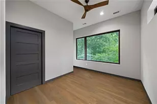 242 Valley Ridge Dr, Roswell, GA 30075 - Photo 50