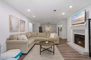 2698 Suwanee Way, Marietta, GA 30067 - Photo 2
