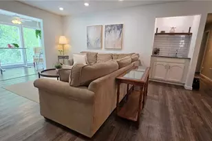2698 Suwanee Way, Marietta, GA 30067 - Photo 4