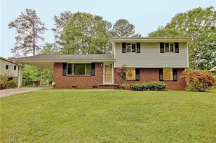 745 Anderson Dr, Jonesboro, GA 30236 - Photo 1