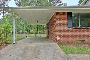 745 Anderson Dr, Jonesboro, GA 30236 - Photo 4