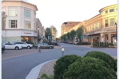 323-1 S Esplanade, Alpharetta, GA 30009 - Photo 44