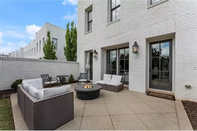 323-1 S Esplanade, Alpharetta, GA 30009 - Photo 4