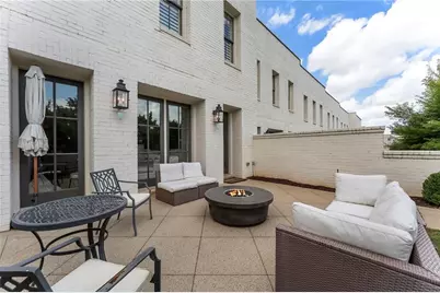 323-1 S Esplanade, Alpharetta, GA 30009 - Photo 6