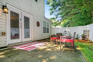 321 Windcroft Ln NW, Acworth, GA 30101 - Photo 6