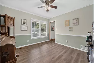 1532 Berkshire Farm Drive, Snellville, GA 30078 - Photo 14