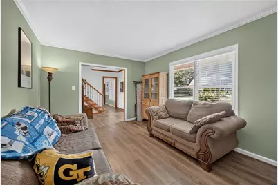 1532 Berkshire Farm Drive, Snellville, GA 30078 - Photo 10