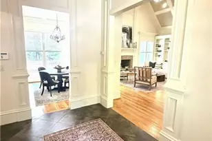 542 N St Marys Ln NW, Marietta, GA 30064 - Photo 8