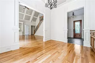 542 N St Marys Ln NW, Marietta, GA 30064 - Photo 6