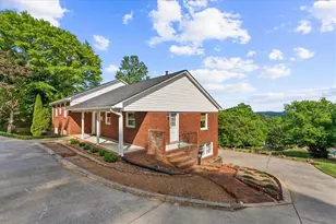 206 Victory Dr, Calhoun, GA 30701 - Photo 6