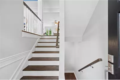 2434 Vivian Circle, Decatur, GA 30030 - Photo 4
