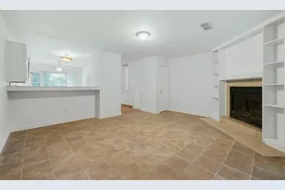 667 Hunting Creek Lane SE, Conyers, GA 30013 - Photo 2