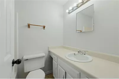 667 Hunting Creek Lane SE, Conyers, GA 30013 - Photo 14