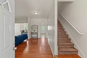121 Village Dr, Loganville, GA 30052 - Photo 4