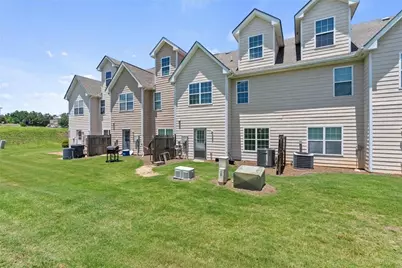121 Village Drive, Loganville, GA 30052 - Photo 26